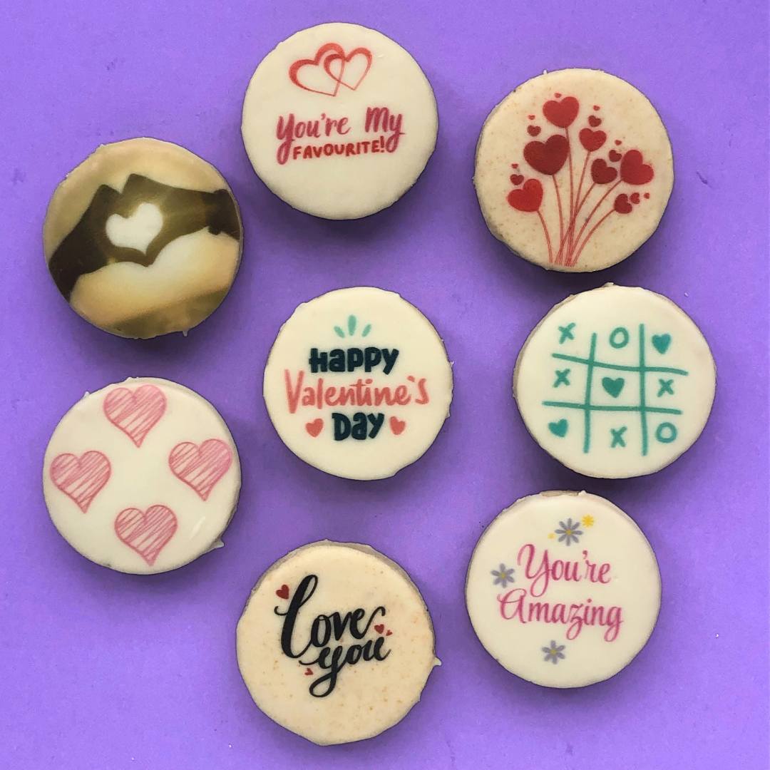 round custom printed valentines cookies